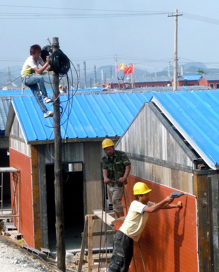彩鋼屋面翻新的工期管理與時(shí)間控制