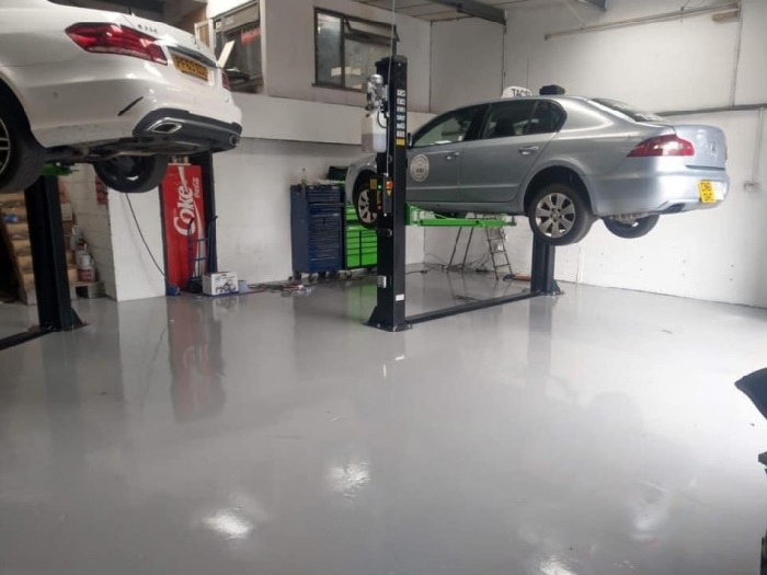 固化劑地坪施工廠家如何選擇