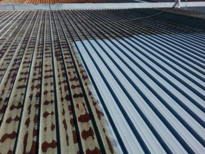 廠房屋面除銹防腐維修報價揭秘!