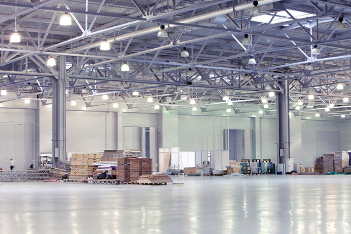 地坪固化劑和金剛砂哪個(gè)好