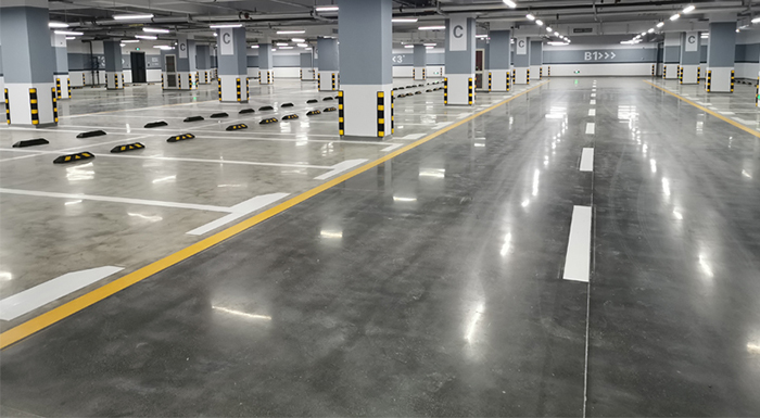 混凝土固化劑地坪使用壽命多久？