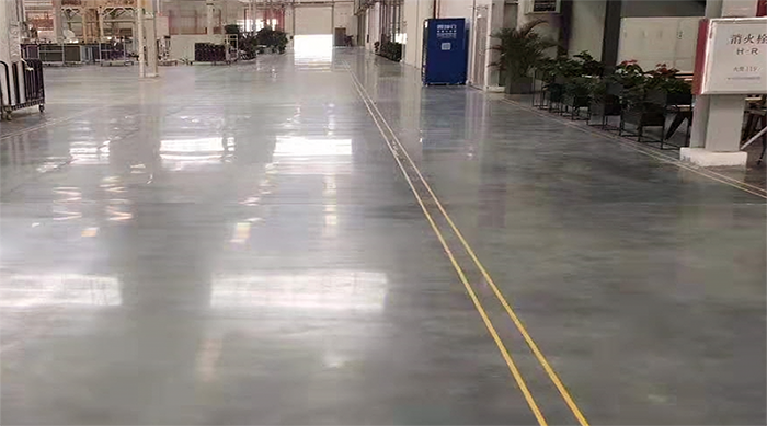 混凝土固化劑地坪使用壽命多久？