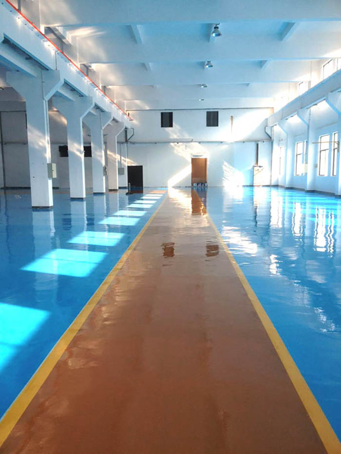 環(huán)氧超耐磨地坪怎樣施工？