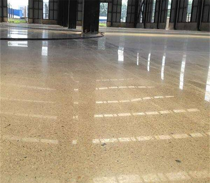 環(huán)氧地坪漆要不要裝固化劑?