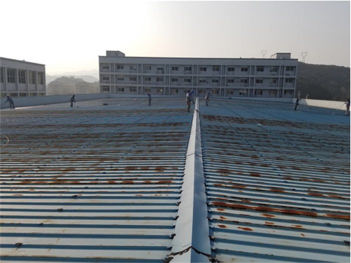 彩鋼屋面防腐翻新的技巧與方法