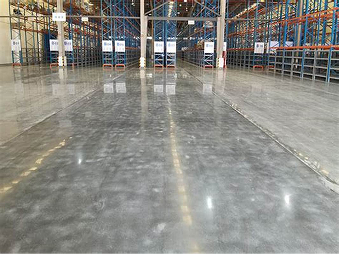 染色固化劑地坪有氣味嗎？