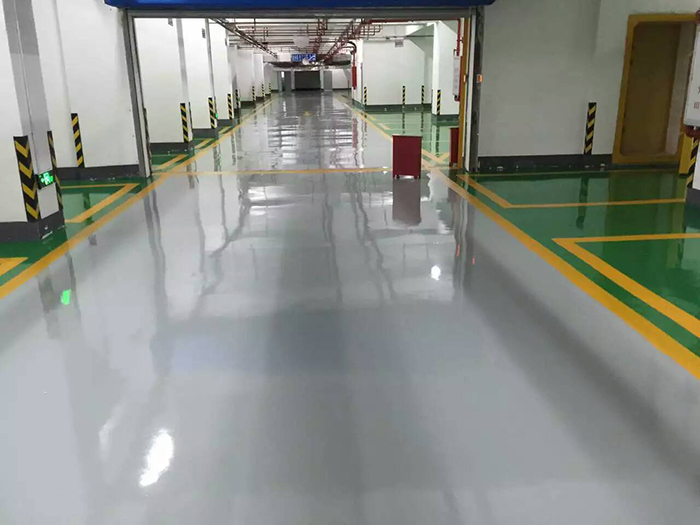 環(huán)氧防靜電地坪翻新：提升工業(yè)場所安全與美觀